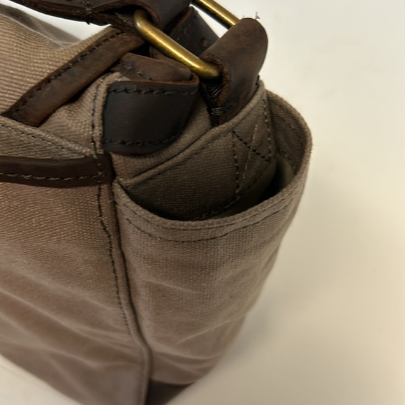 Navali Waxed Boatswain Laptop Messenger Bag – Taupe Tan - Picture 6 of 10